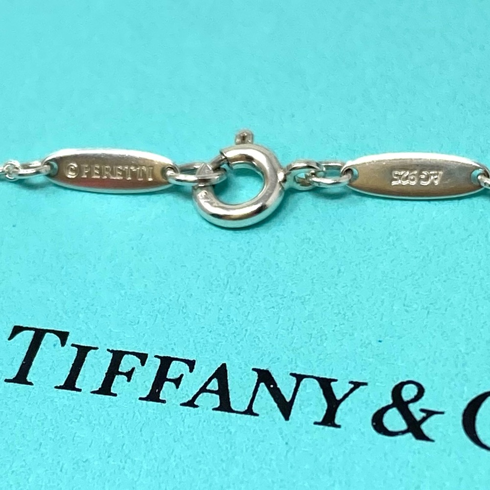 💯% Authentic Tiffany & CO. Elsa Peretti Mini Open Heart Pendant Necklace💕 - Picture 5 of 7